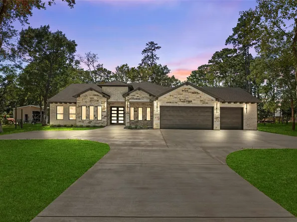 26819 S Creek Dr, Magnolia, TX 77354
