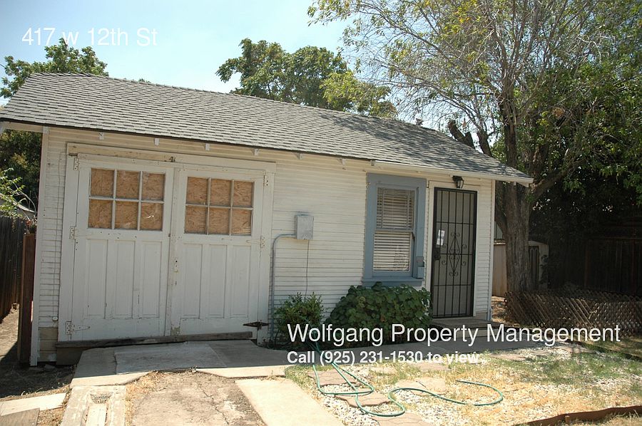 1st image of 417 W 12th St