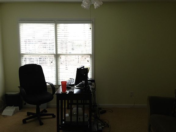 upstairsbed1_02052014