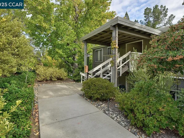 1216 Running Springs Rd APT 3, Walnut Creek, CA 94595