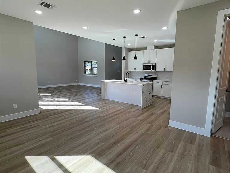 2603 Piemonte Avenue Cir — Photo 12