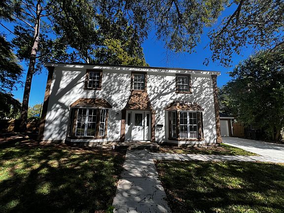 4th image of 3810 Tall Pines Dr