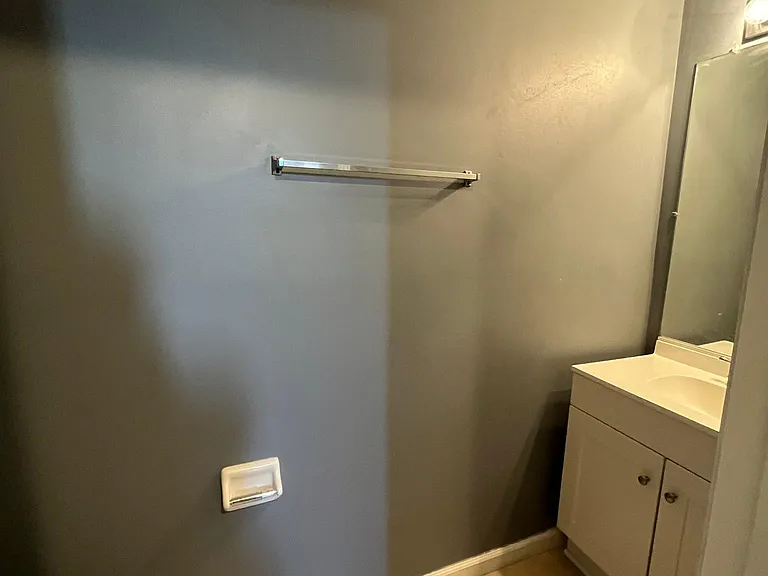 6643 Fairway Ave — Photo 10