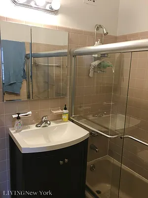 Rented by Living New York | media 8