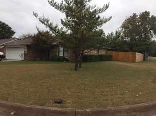 413 Old Glory Ln, Albertville, AL 35950
