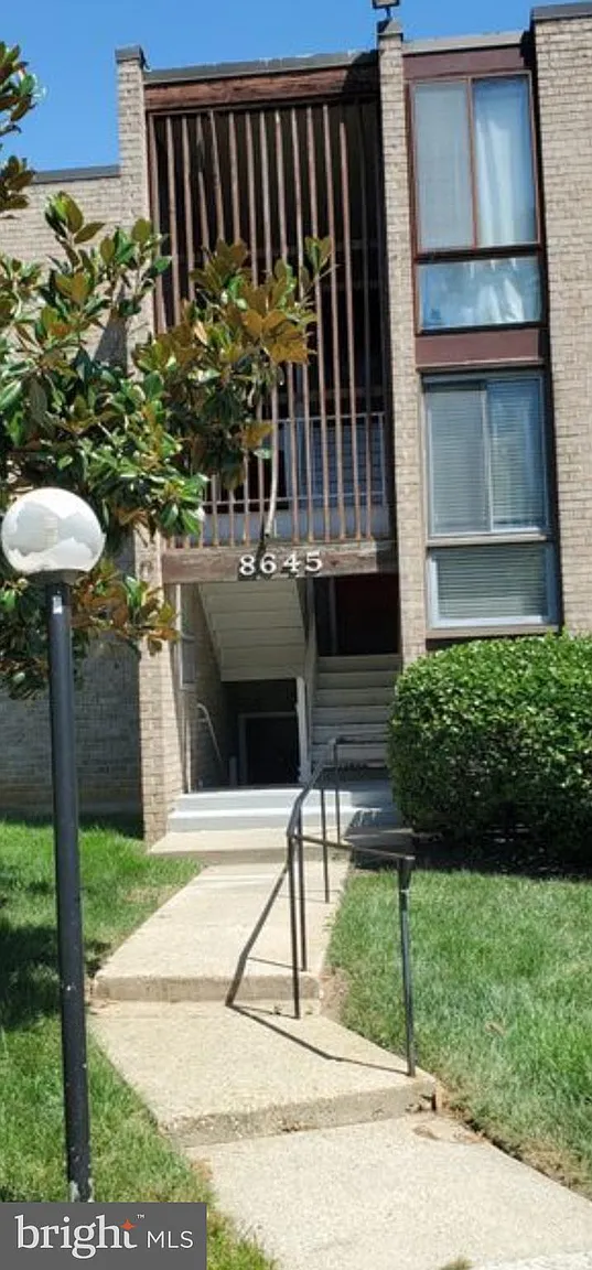 8645 Greenbelt Rd APT 201 photo 1