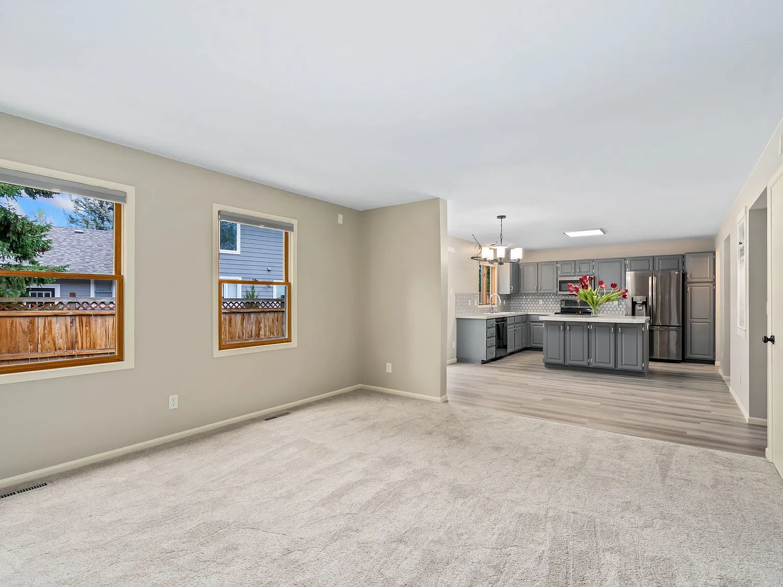 5 bed, 3348 sqft, $3,500 — Photo 4