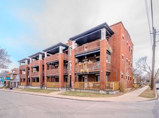 41 Albert St #3, Hamilton, ON L8M 2Y1