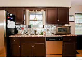 228 W Vicksburg St, Broken Arrow, OK 74011