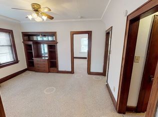 1711 E Locust St, Milwaukee, WI 53211