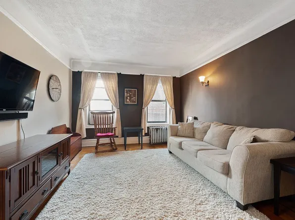 50-05 43rd Ave #2A, Queens, NY 11377