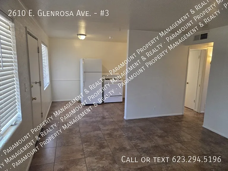 2610 E Glenrosa Ave #3 — Photo 4