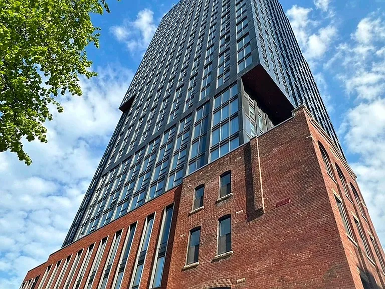 100 Queen St E #2506 — Photo 1