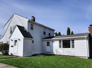 36 Bayard Ave, North Haven, CT 06473