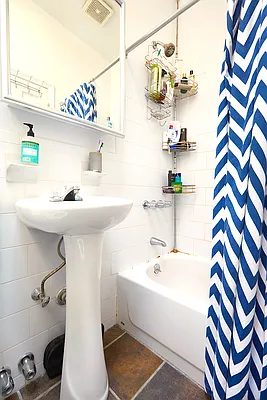 Rented by Compass | media 10