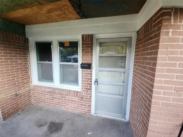 1128 Carverdale Dr, Oklahoma City, OK 73117