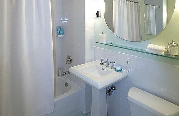 Rented by The World Wide Group | media 13