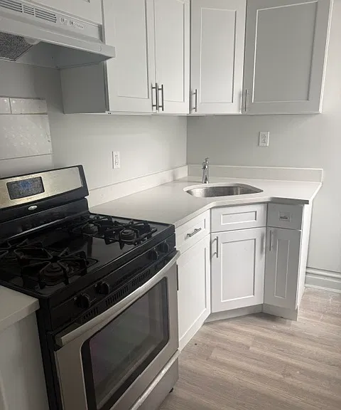 1768 Broadway #4 — Photo 1