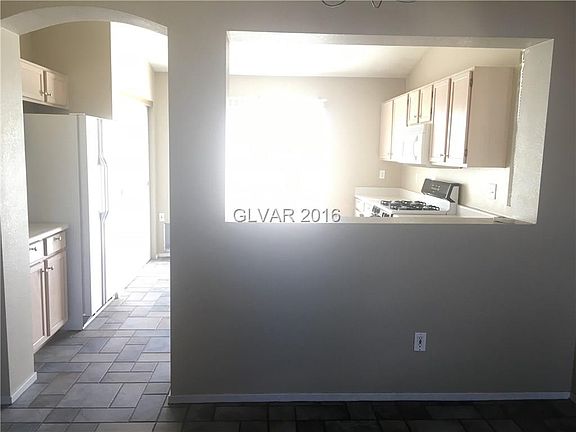 5th image of 7705 Sandridge Ct #0