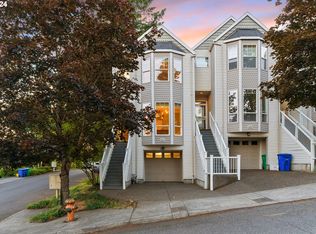 6231 SW 18th Dr, Portland, OR 97239