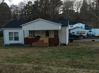 3503 Rutrough Rd, Roanoke, VA 24014