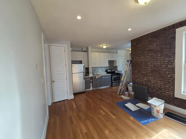 1311 Lincoln Place image 1 of 11