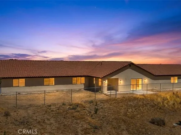 9780 Aster Rd, Oak Hills, CA 92344
