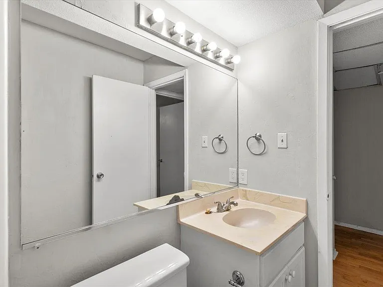 910 Duncan Ln #57 — Photo 26