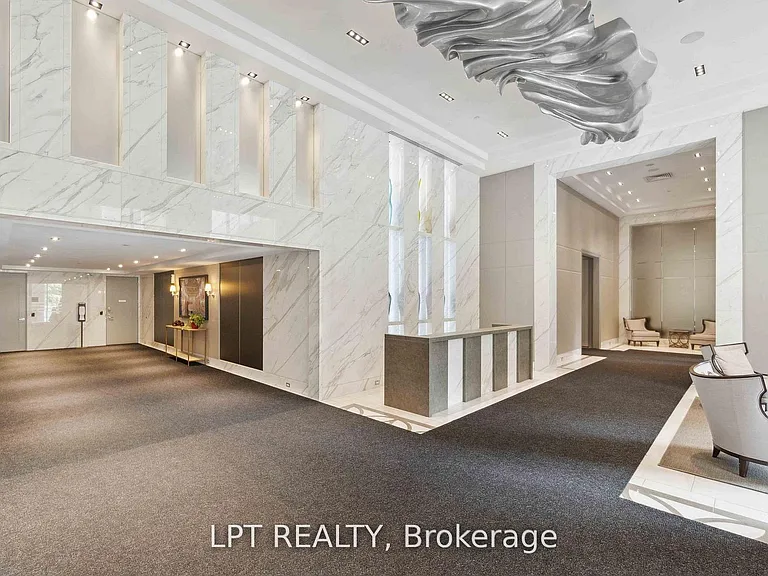 111 Champagne Ave S #307 — Photo 4