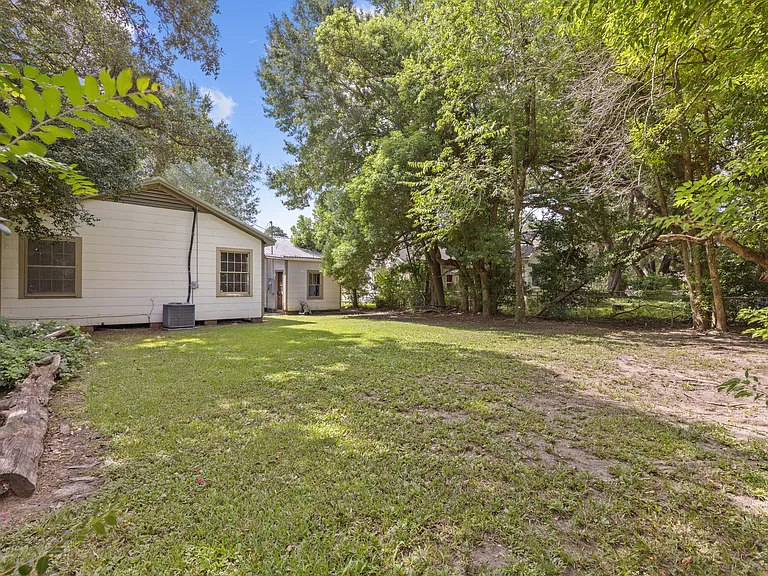 510 Wilson St — Photo 21