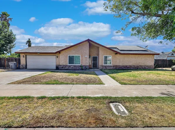 620 N Granada Dr, Madera, CA 93637