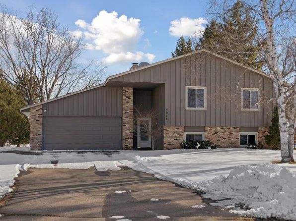 4558 141st St W, Apple Valley, MN 55124