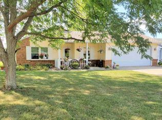 6323 Goodfellow Dr, Fort Wayne, IN 46835