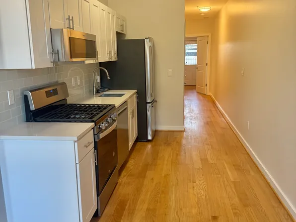 2009 Benning Rd NE #2, Washington, DC 20002