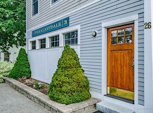 26 Robinson St, South Portland, ME 04106