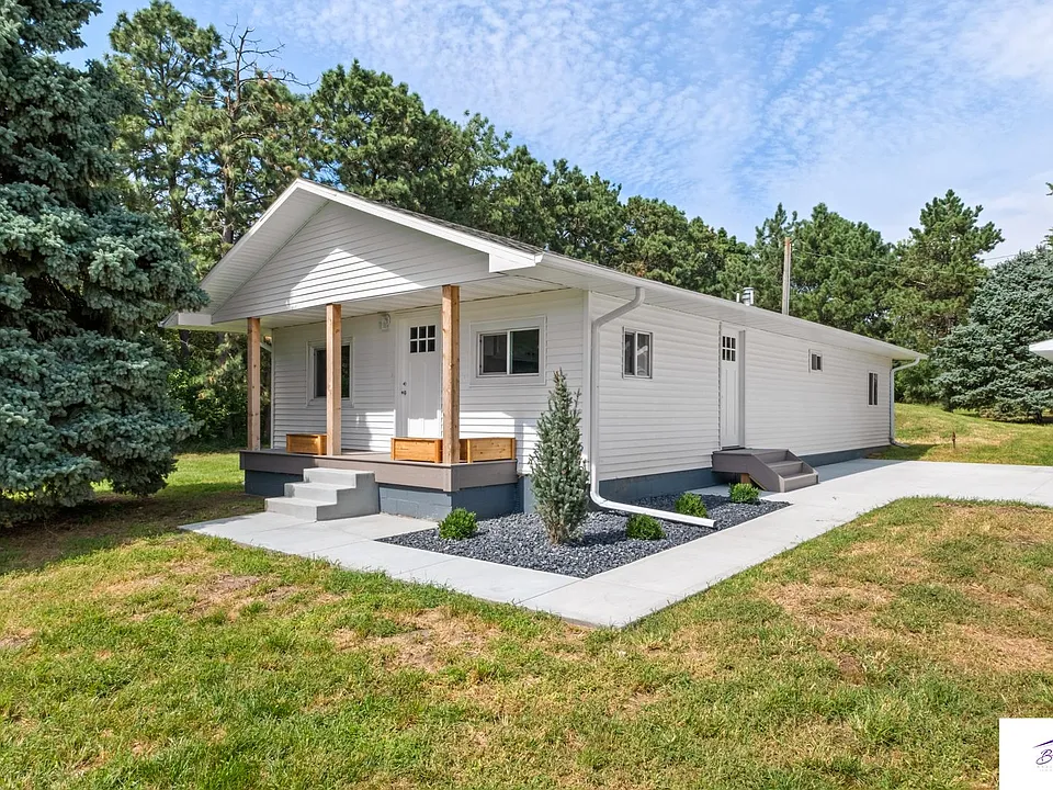 1062 County Road T