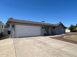 400 W Ivanhoe Pl, Chandler, AZ 85225