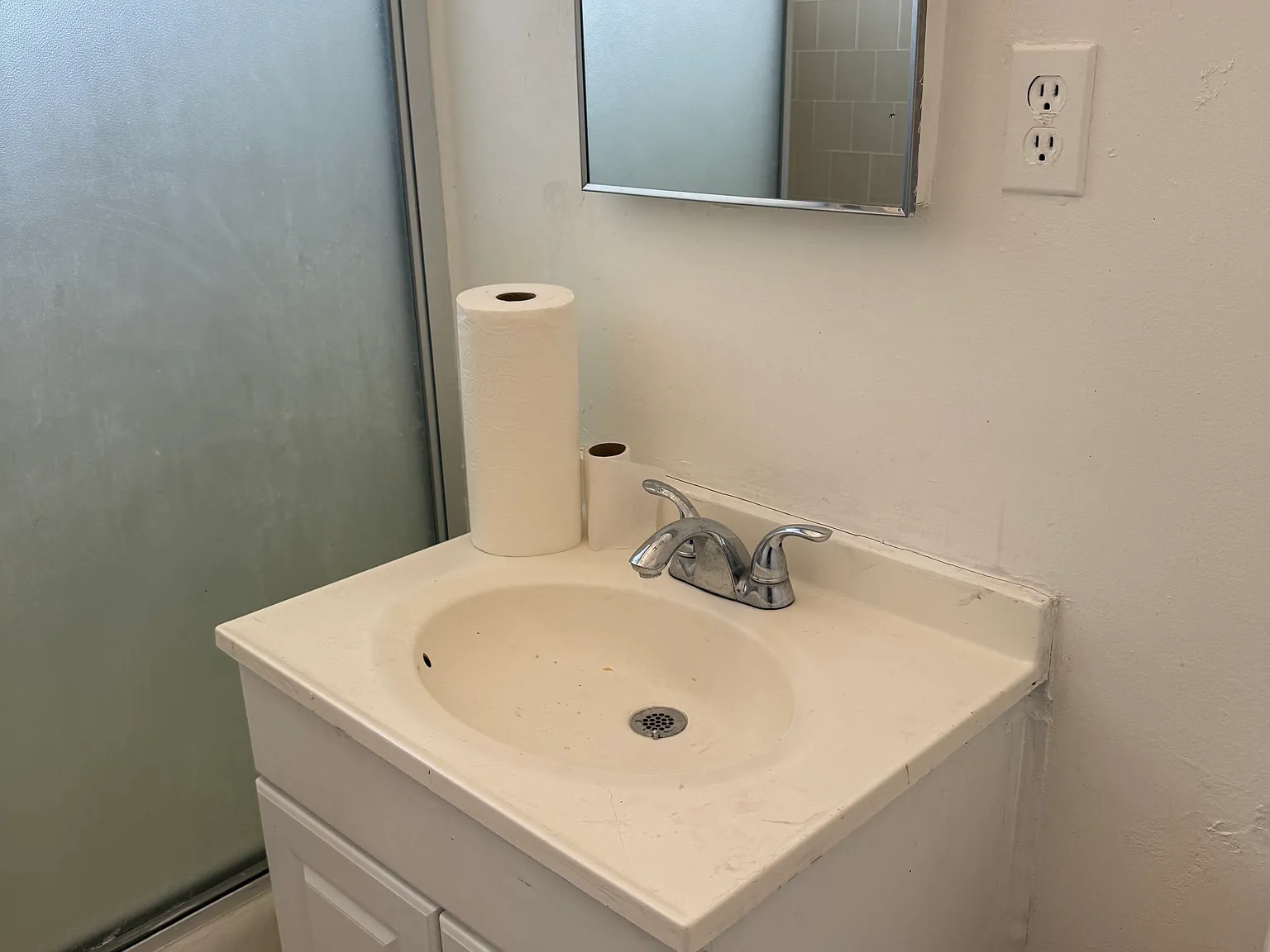 1 bed, 650 sqft, $1,850 — Photo 2