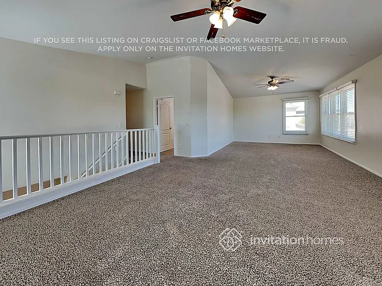 2246 E Bowker St — Photo 17