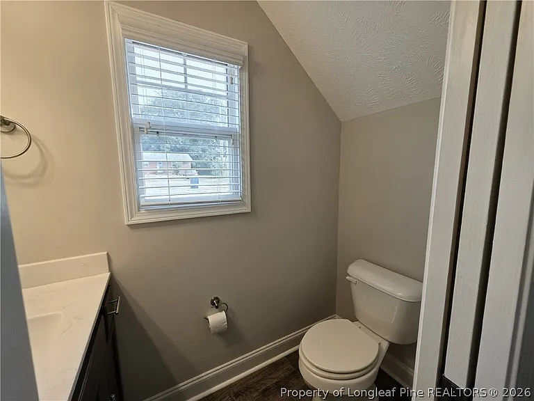 2056 Wheeling St — Photo 20
