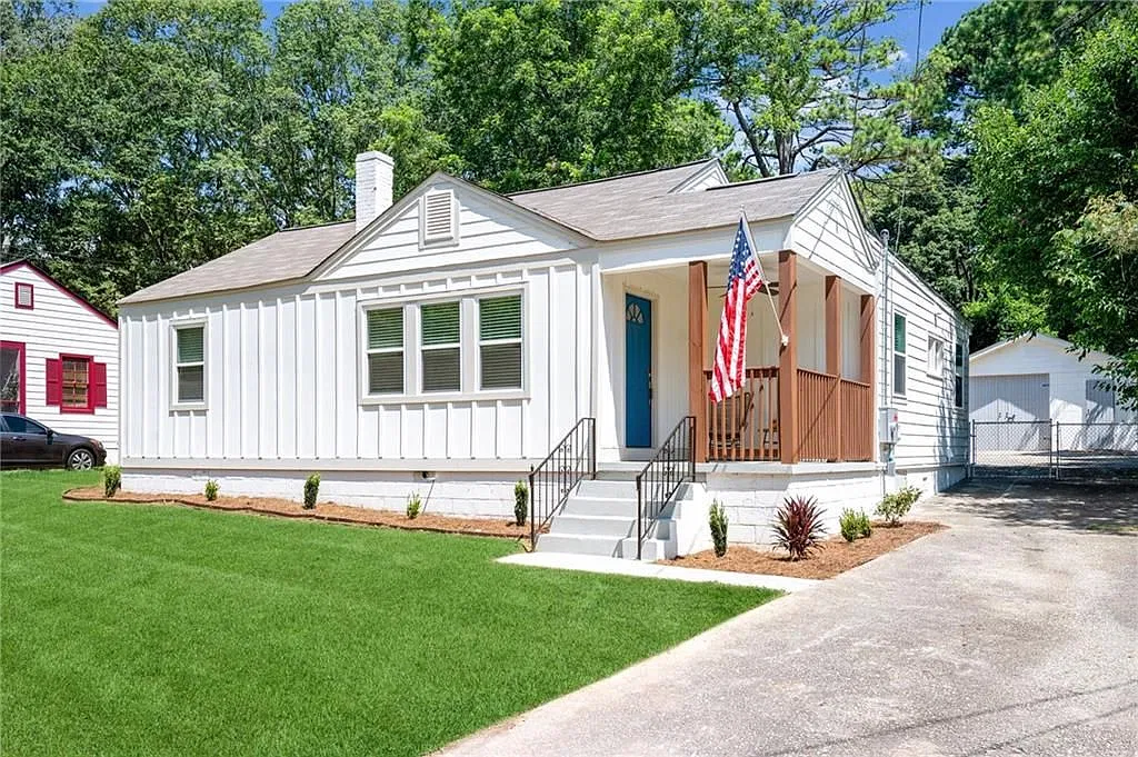 3 bed, 3.0 bath, 1300 sqft, $1,700 — Photo 1