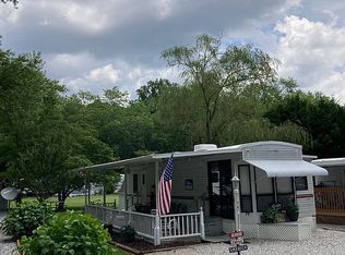 47 Blue Bonnet Ln, Cleveland, GA 30528