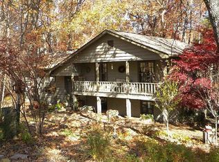 122 Ridgewood Dr, Waleska, GA 30183