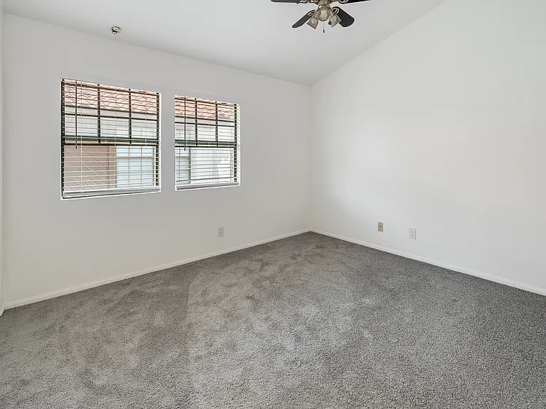 356 Molokai Dr — Photo 39
