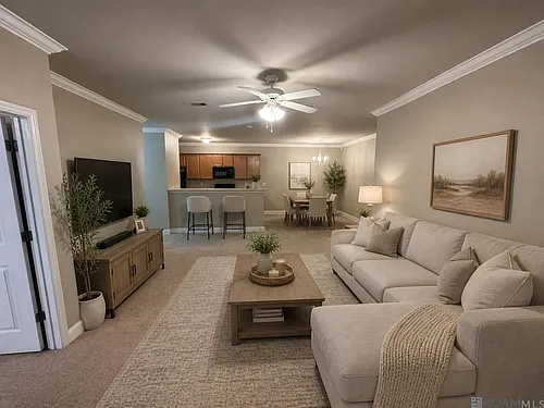 900 Dean Lee Dr Photo 1
