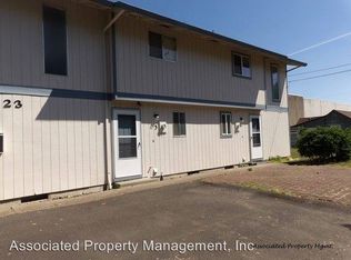 2323 22nd Ave APT 4, Forest Grove, OR 97116