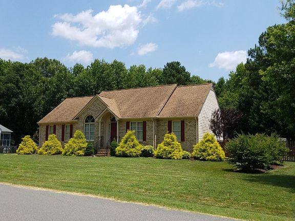 2nd image of 4741 Williamsburg Glade