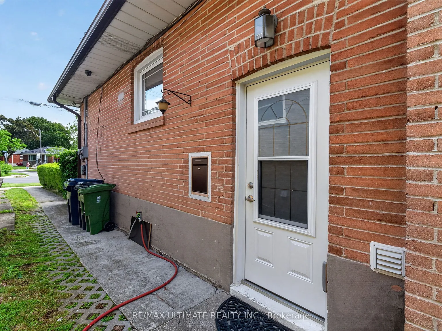 2 bed, $1,995 — Photo 3