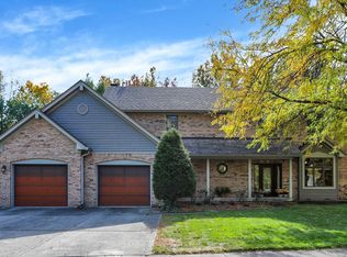 947 Timber Grove Pl, Beech Grove, IN 46107
