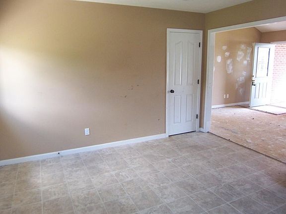 5 MADISON EAT IN DINING